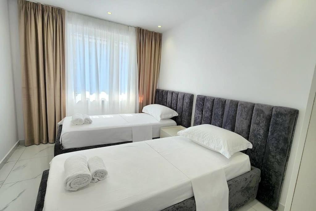 Tirana City Center Penthouse Oasis Екстериор снимка