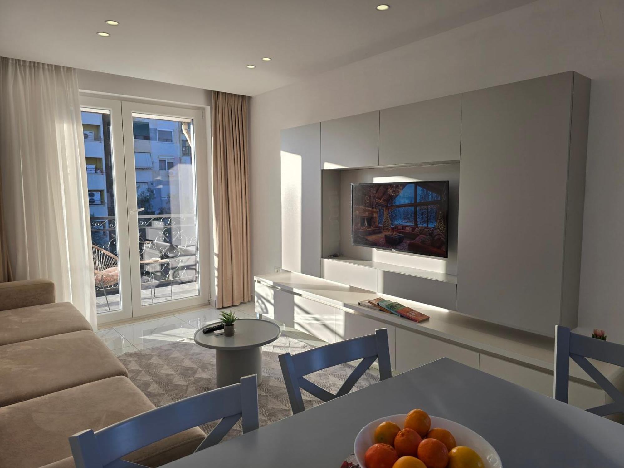 Tirana City Center Penthouse Oasis Екстериор снимка